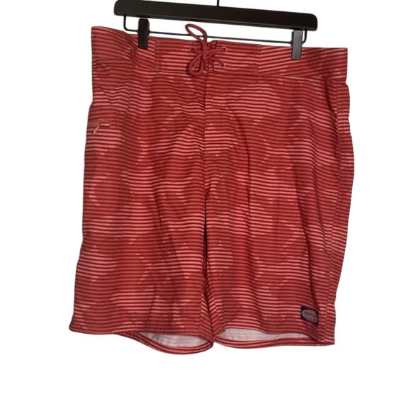 Vineyard Vines Swim Trunks Board Shorts Mens Size 36 Pink Red Stripe Shark Print - Picture 1 of 7